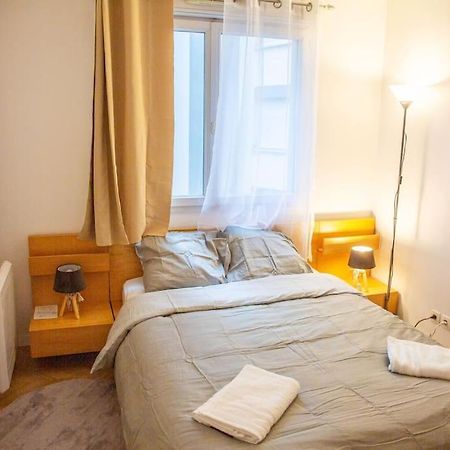 Grand 2 Pieces Balcon Parking Porte Paris Aubervilliers Exterior photo